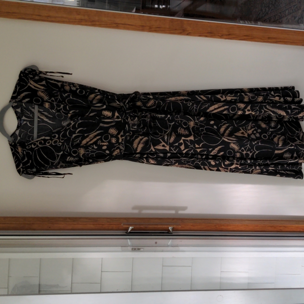 Chaps Sleeveless Midi Dress Size L Black and Beige Design